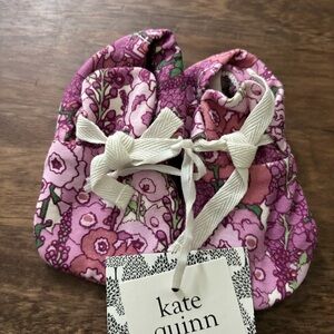 KATE QUINN Orchird Hollyhock Tie Booties